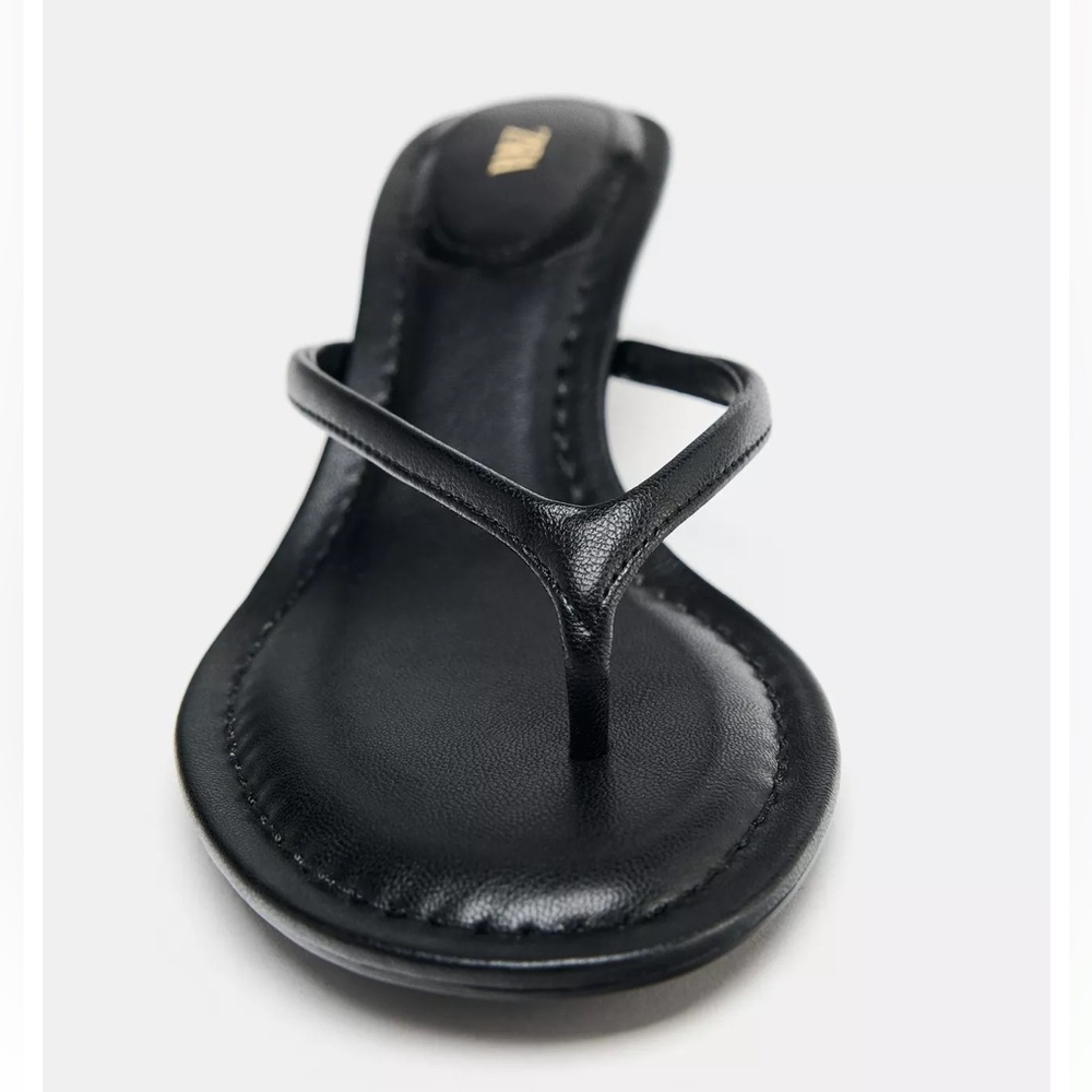 ✨SALE ✨ ZARA KITTEN HEEL SANDALS ✨SALE ✨ - Picture 5 of 8